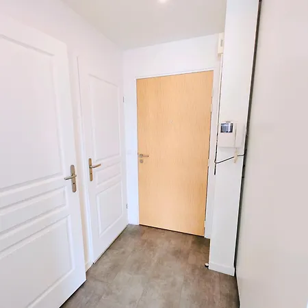 Saint Ruth - For 2 With Private Parking شقة